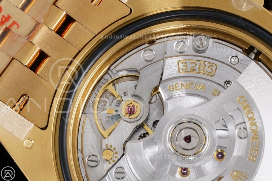 GRNR GMT Edition SH3285 Dial YG Master 126718 Bracelet New ARF on Jubilee Black II V2 Best 1204